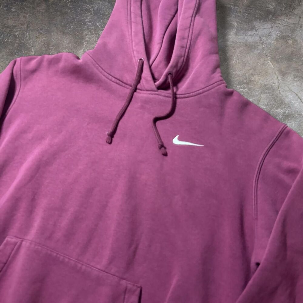 Nike Women's Pink and Burgundy Sweatshirt